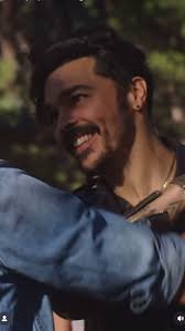 Un placer trabajar contigo por primera vez @rosmeryherrand . Un fan aquí  🫶🏽 gracias señor Director @archielopezc por la invitación 🙌🏽❤️🎬🎥