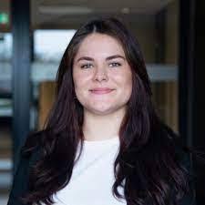 Melissa Quint's Instagram, Twitter & Facebook