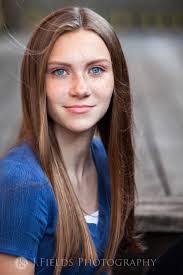 Lori Crapo's Instagram, Twitter & Facebook