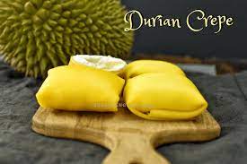 Ada 3 peringkat untuk buat durian crepe ni iaitu bahagian kulit, filling durian campur kastard dan juga filling whipping cream. Durian Crepe Yang Sedap Dan Berkrim Buat Orang Lapo