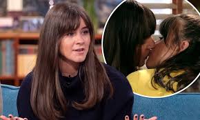 Coronation Street's Brooke Vincent reflects on her racy lesbian kiss |  Daily Mail Online