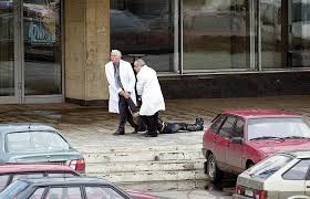 Боевики во главе с мовсаром бараевым захватили в. 15 Let Nazad Terroristy Zahvatili Nord Ost Eto Odin Iz Krupnejshih Teraktov V Istorii Rossii Meduza