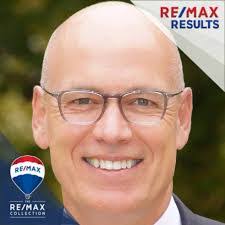 Michael Vanderheyden's Instagram, Twitter & Facebook