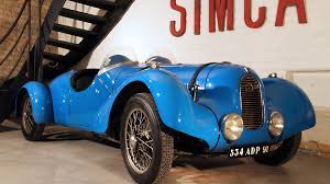 In 2012, kai desinger opened up garage du pont —an automotive themed restaurant built in a restored prewar petrol station just across the street from glienicke bridge. Bienvenue Herzlich Willkommen In Der Garage Du Pont