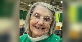 Lillian (Ms. Lyn) Dewsnap Obituary