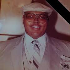 I will like you to send happy one birthday to my king love : Sharmel  Guerrero Martín. Special greetings from is mother Shyra Martin.