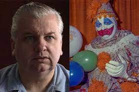 In 1980, john wayne gacy was convicted of killing 33 people and was sentenced to death after having been apprehended in december 1978. Jakaqjh34kxlwm