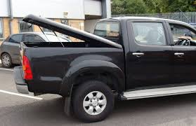 It is also a very lightweight cover that only weighs about 26. 7 Different Tonneau Cover Types For Truck Bed Mzw Motor