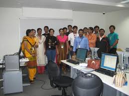 In 2015, the company had about 150,000 employees in india, 48,000 in the us, and 50,000 in the philippines. Accenture Jan 08