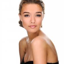 Find Photographers for Pageant Headshots Near You