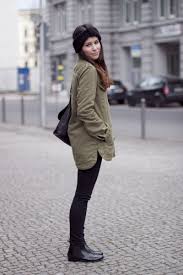 Chelsea boots are an absolute favorite type of boots for many guys out there. T E E T H A R E J A D E Outfit Chelsea Boots Military Jacket Fashion Clothes Women Fashion Chelsea Boots Outfit