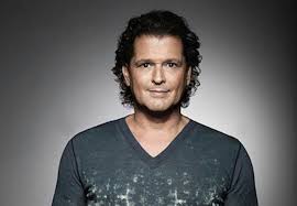 ¿puede carlos vives cantar canción bonita con la voz de carlitos de los rugrats? Carlos Vives Entrega Beca A Joven Cantante Colombiana Notimundo
