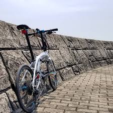 いいね 214件 コメント0件 さだ aw sadax のinstagramアカウント 堤防 自転車 小径車 ミニベロ 折りたたみ自転車 ポタリング ゆるポタ 自転車のある風景 チャリでブー スマホ越しの私の世界 bicycle minivelo bicycle vehicles