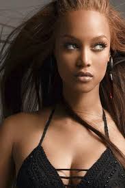 Dans la version américaine de l'émission « next top model america » superwoman tyra banks prend le rôle de maman modèle et regarder plutôt pour barbies même les participants inhabituels obtiennent au « next top model america » toujours du hasard. America S Next Top Model