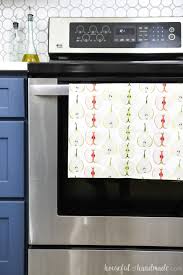 Hang it on your oven door, dishwasher or towel bar. How To Make Diy Tea Towels
