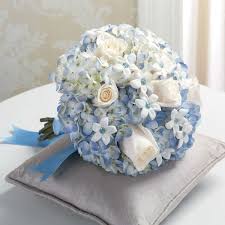 Forget Me Not Wedding Bouquet Love It Just Needs Yellow Roses Instead Of The White Blue Wedding Bouquet Hydrangea Bouquet Wedding Bridal Bouquet Blue