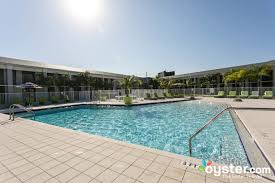 See 139 traveller reviews, 79 candid photos, and great deals for clarion inn & suites, ranked #73 of 189 hotels in atlanta and rated 4 of 5 at tripadvisor. Clarion Inn Suites Across From Universal Orlando Resort Review What To Really Expect If You Stay