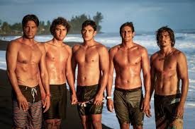 Des centaines de véhicules ont été détruits par les flammes sur l'ensemble du territoire, durant la nuit du. Nuit De La Glisse 2018 Magnetic Kdc Surfwear