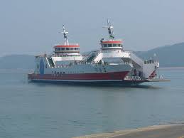 south korean ferry sinks leaving