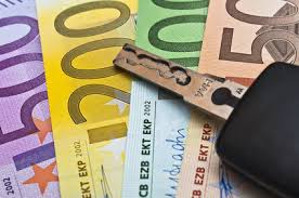 Dank mehr als 70 jahren erfahrung auf dem finanzmarkt ist das tagesgeldkonto bei der renault bank direkt eine attraktive und sichere geldanlage. Autofinanzierung Vergleich Jetzt Gunstige Angebote Ab 0 68 Sichern