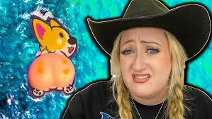 Brittany Broski DJing