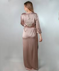 Maybe you would like to learn more about one of these? Robe D Hotesse Chic En Satin De Soie Nina Bouchemit