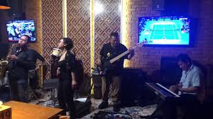 #nilailahakusesukahatimu #nilailahaku #terezacover #zul_fahmi_s #laguhits #lagucover #besrcoverindo #naziamarwianaofficial #babangtamvan #kangenband #indoviral #trending1. Vocalis Jazz Terbaik Indonesia Just Two The Of Us Cover By Micproject Youtube