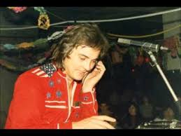Riccardo, livornese, aveva contratto il covid, era stato ricoverato in ospedale al. Riccardo Cioni N 1 1984 Youtube