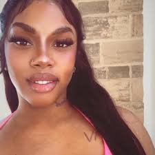 Tyana Colbert's Instagram, Twitter & Facebook