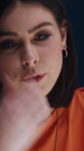 Ich, wenn die Lehrerin die Klausur zurückgibt. #lena #lenameyerlandrut  #wettendaswars #deutsch #netflixde #stetsbemüht