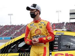 In 1987, bill elliott won the pole for the winston 500 at talladega with a single lap of 44.998 seconds which works out to 212.809 mph for 2.66 miles. Sound The Si Reeen Elliott Wins Nascar Cup Title At P Accesswdun Com