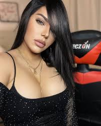 Sol Sanchez - Free pics, galleries & more at Babepedia