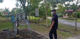 Terletak dalam mukim sungai buloh dalam daerah petaling dan ditadbir oleh pihak majlis bandaraya shah alam. Mbsa Twitterren Weloveshahalam Lindungdiri Lindungsemua Sekitar Aktiviti Rondaan Dan Pemantauan Pematuhan Sop Oleh Anggota Penguatkuasa Pejabat Cawangan Sungai Buloh Di Taman Rekreasi Bandar Baru Sungai Buloh Seksyen U20 Https T Co Wb75aks1bp