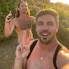 the summer squad pt.2 // adventures in island hopping, from cobblestone  streets and fishing the murky coasts of nantucket and the cape, to the  summer heat of Bahamas and Bermuda. From unlimited