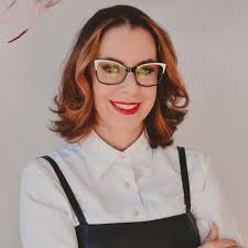 Carla Renner by hair