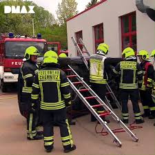 We did not find results for: Dmax 112 Feuerwehr Im Einsatz I So Wird Der Ernstfall Geprobt Facebook