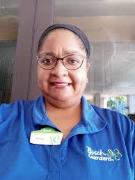 Cassandra Roper's Instagram, Twitter & Facebook