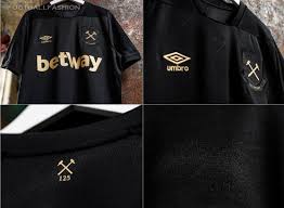 Der englische klub sucht einen nachfolger für den nach. West Ham 2020 21 Umbro Third Kit Football Fashion