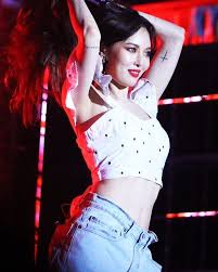 So Hot Cube Concert 160618 Cr Sw Atractivo Hyuna Hyunah Hyuna Aa Kimhyuna Kimhyunah Hyunatic Aing Hyunah Aa Hyun Hyuna Kim Kpop Girls Hyuna Fashion
