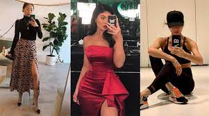 But do not stand in the bright sunlight, that creates huge insane shadows around your nose. Why Mirror Selfies Are So Popular And How To Take The Perfect One