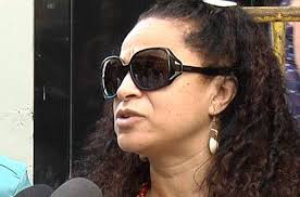 Mae Andrade ratificó denuncia contra blog por discriminación