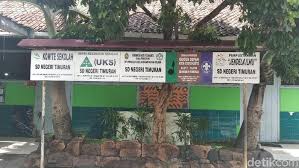 Contoh yel yel unik dan heboh. Geger Pembina Ajarkan Tepuk Pramuka No Kafir Di Yogya