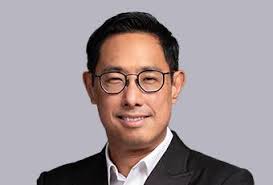 Experienced Professionals in Real Estate & Fintech