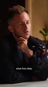 What 5 cities have the best street food? 🌭