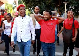 Find the perfect mbuyiseni ndlozi stock photos and editorial news pictures from getty images. Floyd Shivambu Defends Ice Boy Dr Mbuyiseni Ndlozi He S Africa S Brightest Revolutionary