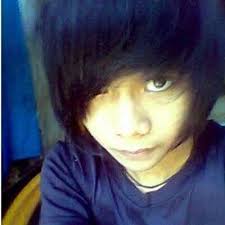Rambut saya seperti rambutnya sun go ku di bagian depan. Ekka Emo Boys Cute Twitterren Potong Rambut Di Mari Salon Gratis Udah Di Kasih Duit Rp 20 000 Trus Udah Gitu Di Ajak Ml Lagi