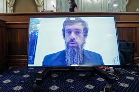 Pour financer ces achats, microstrategy a notamment lancé une offre de titre, lui permettant de vendre jusqu'à 1 milliard de dollar en action de l'entreprise. Hey Twitter Are You Sure About This Politico