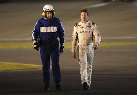 Carl edwards celebrates his win after a nascar sprint cup series auto race at phoenix international raceway on sunday edwards has given no indication what he's thinking or what the future may hold, and he did not immediately reply to a. Crash Leaves Carl Edwards Hopes Of Nascar Title In Ruins Again Orlando Sentinel