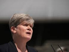 Joni Lind's Instagram, Twitter & Facebook