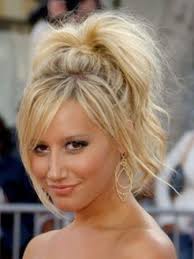 15 Different High Ponytail Looks For Short And Long Hair High Ponytail Hairstyles Ponytail Hairstyles Messy Ponytail Hairstyles
